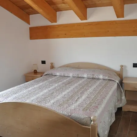 Ferienwohnung Le Foyer De La Ferme Aosta Zimmer foto