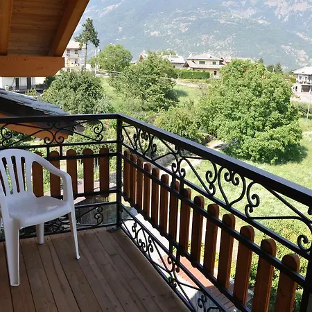 Ferienwohnung Le Foyer De La Ferme Aosta Zimmer foto