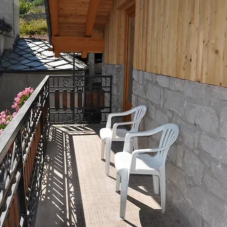 Ferienwohnung Le Foyer De La Ferme Aosta Zimmer foto